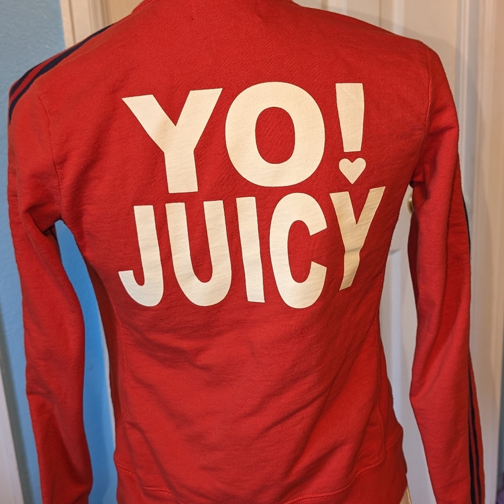 Y2K YO! Juicy Couture Zip Jacket (RARE FIND) ❣️🍒